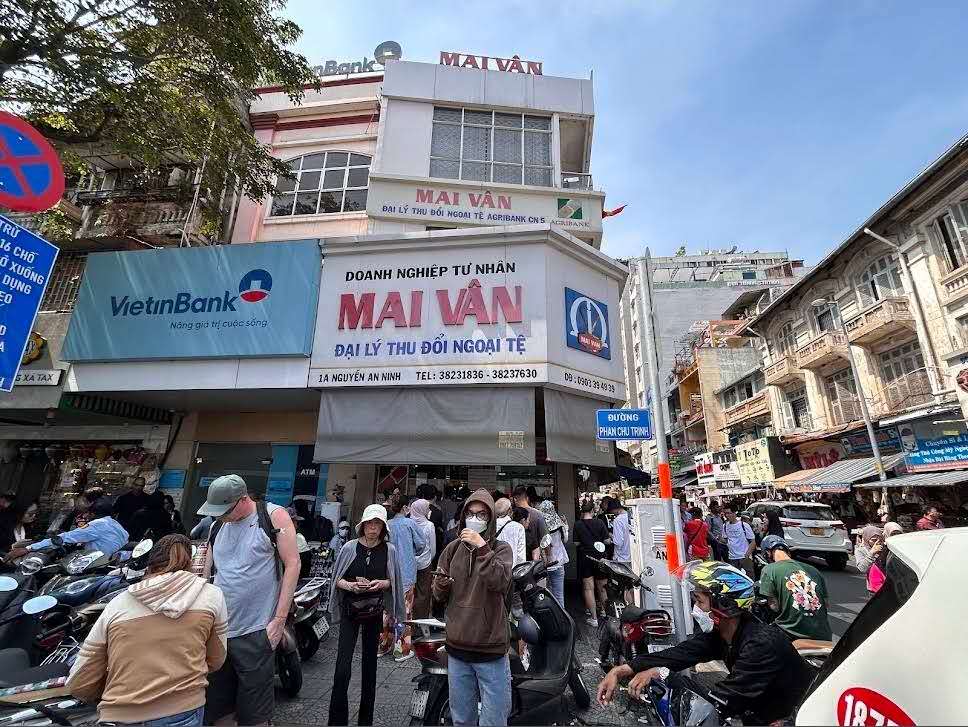 MAI VAN 换汇店