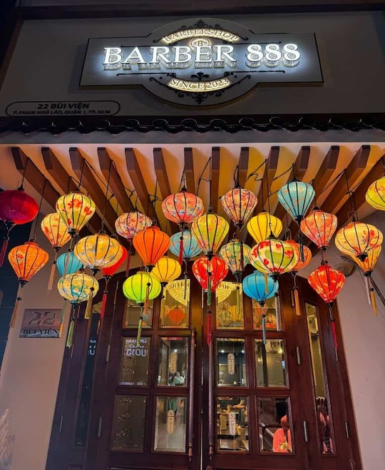 BARBER 888